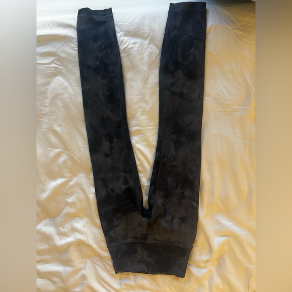 Lululemon Wonder Train High-rise leggings in Diamond Dye Grey 25” - Picture 4 of 4